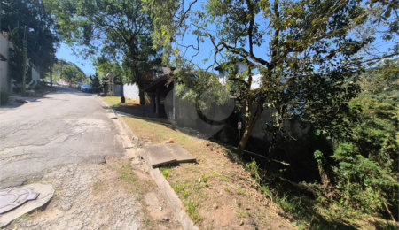 Casa à venda no condomínio Alpes da Cantareira, Mairiporã - SP