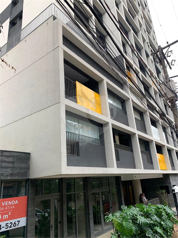Apartamento à venda ou para alugar com 1 suíte em Cerqueira César, São Paulo, SP