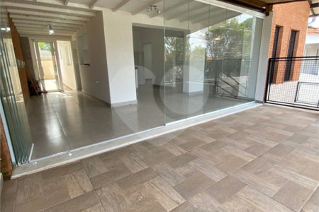 Casa à venda com 3 suítes no Centro, Vinhedo, SP