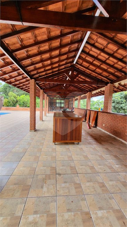 Chácara à venda com 3 quartos, sendo 2 suítes, em Planalto Verde, São Roque, SP