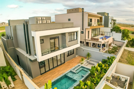 Casa à venda com 3 suítes no condomínio Jardim Vila Paradiso, Indaiatuba - SP