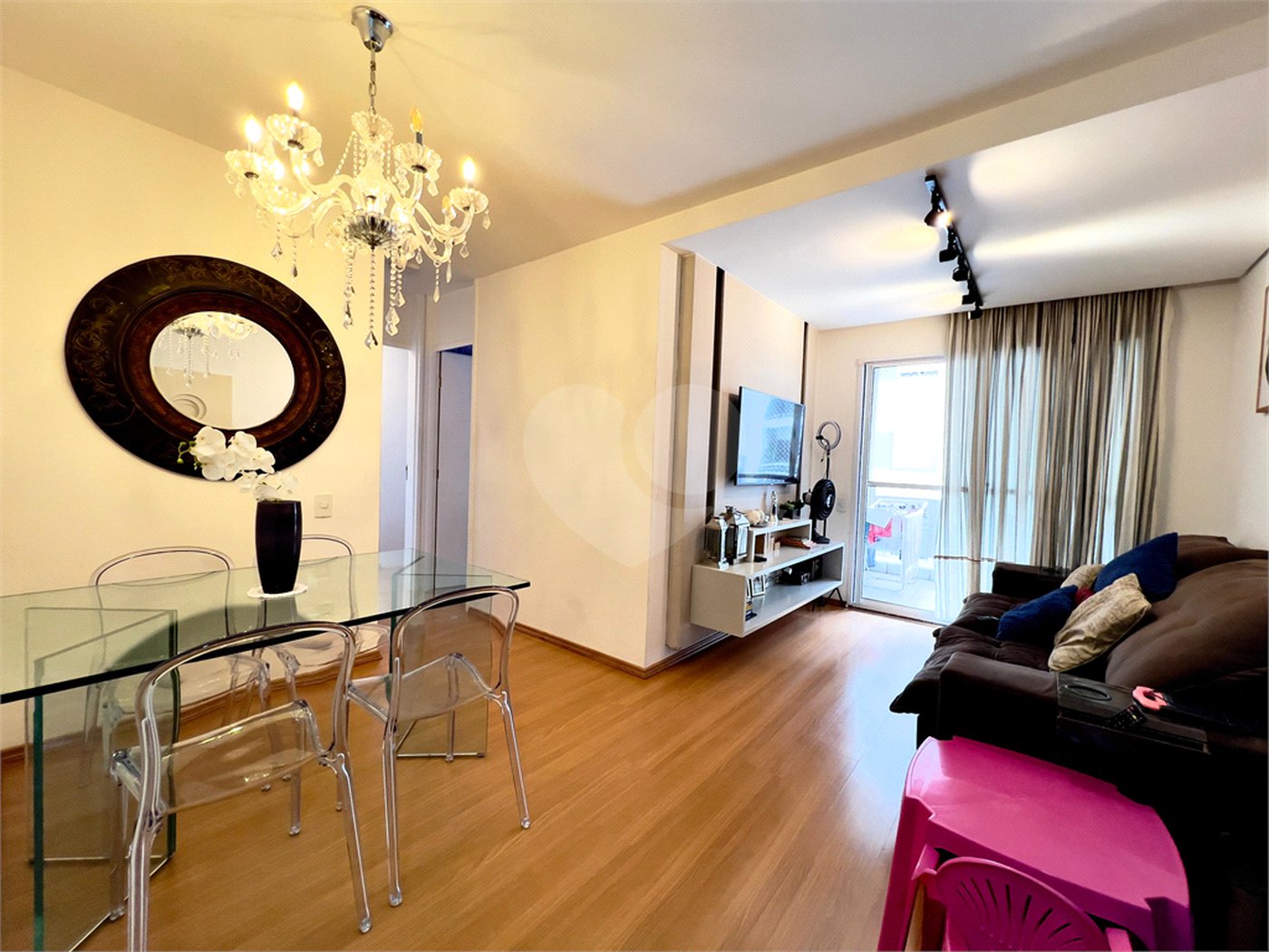 Apartamento à venda com 2 quartos, sendo 1 suíte, em Brás, São Paulo, SP