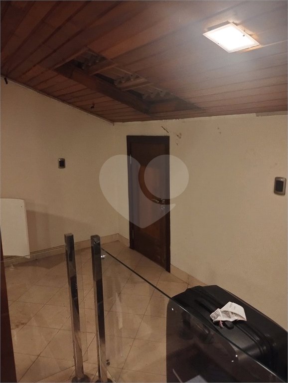 Casa à venda com 5 quartos, sendo 4 suítes, no condomínio Santa Teresa, Jundiaí - SP