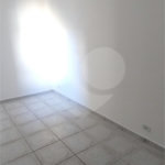 Sobrado à venda com 4 quartos, sendo 1 suíte, em Vila Nivi, São Paulo, SP
