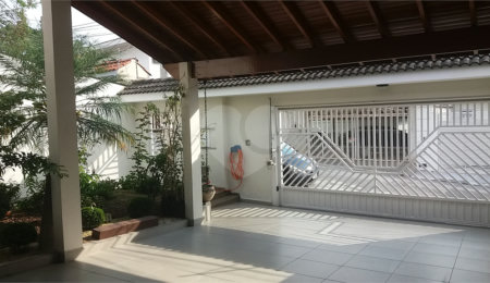 Sobrado à venda com 3 suítes em Jardim Franca, São Paulo, SP