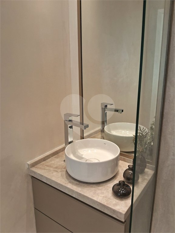 Apartamento à venda com 3 quartos, sendo 2 suítes, em Vila Mariana, São Paulo, SP