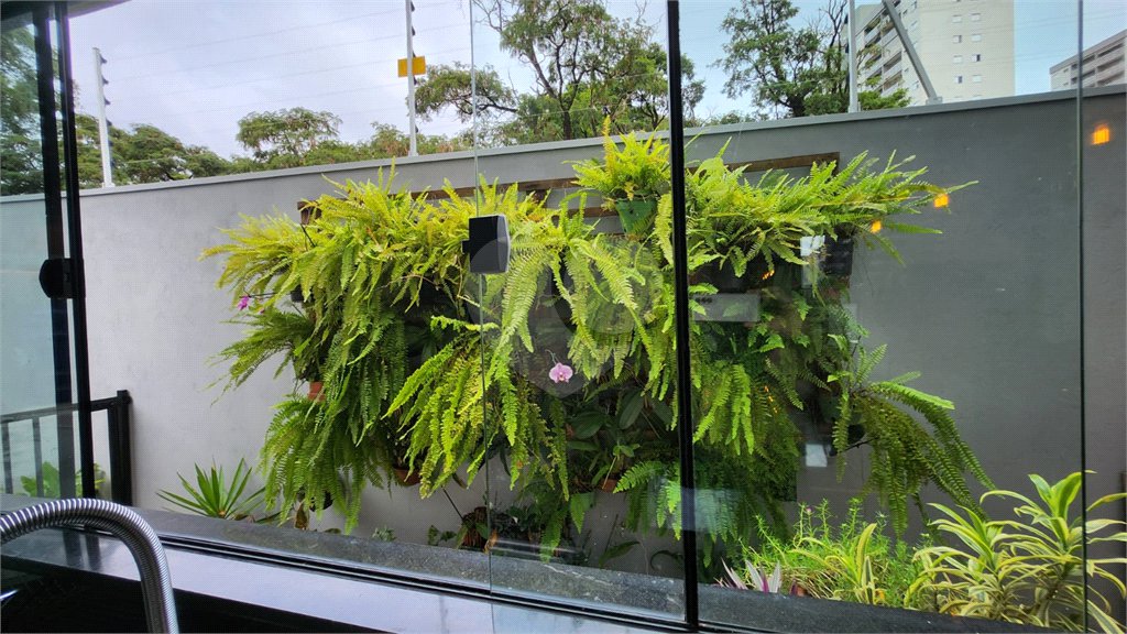 Sobrado à venda com 4 quartos, sendo 2 suítes, em Jardim Botânico, Araraquara, SP