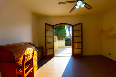 Casa à venda com 4 quartos, sendo 3 suítes,  no condomínio Village D'avignon, Sorocaba - SP