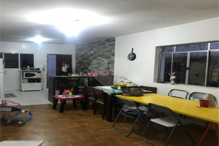 Sobrado à venda com 3 quartos, sendo 1 suíte, em Planalto Paulista, São Paulo, SP