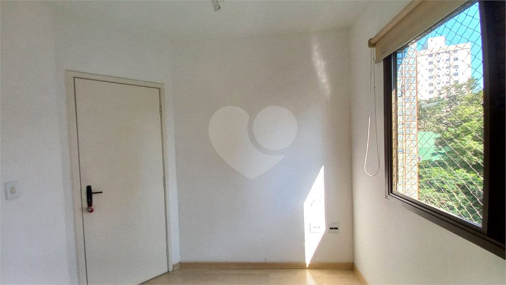 Apartamento à venda com 3 quartos, sendo 1 suíte,  em Vila Indiana, São Paulo, SP