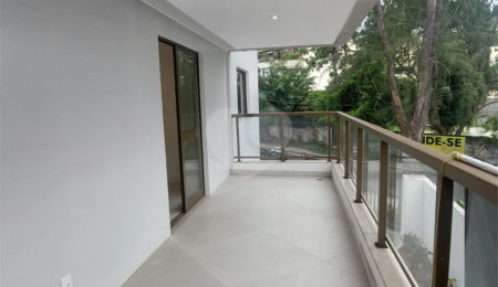 Apartamento à venda com 4 quartos, sendo 2 suítes,  em Recreio dos Bandeirantes, Rio de Janeiro, RJ