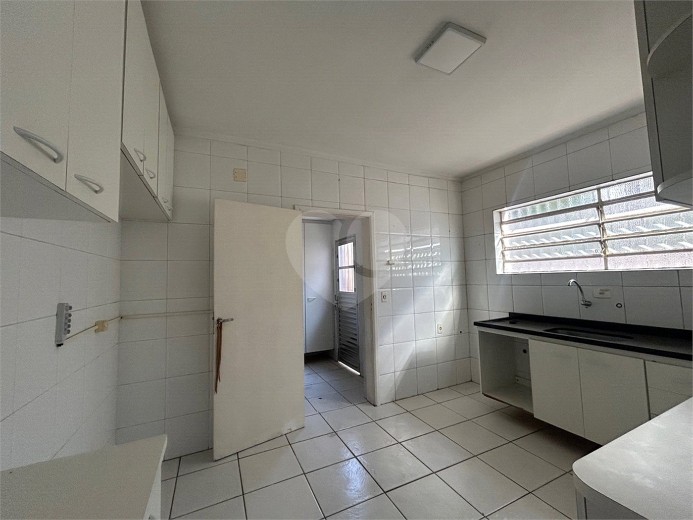 Casa à venda com 3 quartos, sendo 1 suíte,  em Santo Amaro, São Paulo, SP