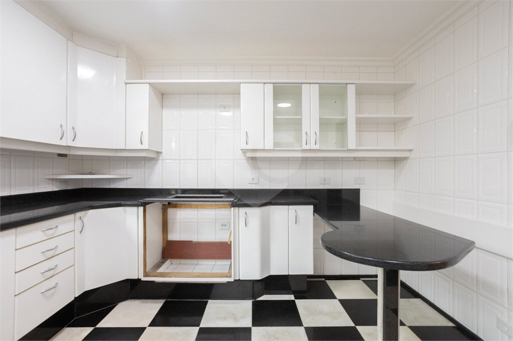 Casa à venda com 4 suítes em Alto da Lapa, São Paulo, SP