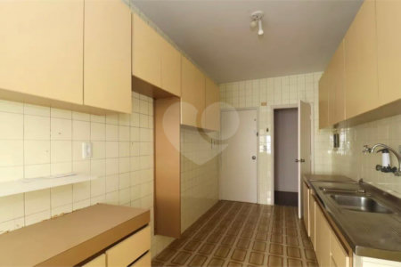 Apartamento à venda com 3 quartos em Sumarezinho, São Paulo, SP