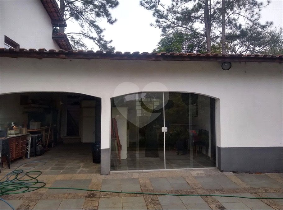 Terreno à venda com 6 quartos no condomínio Quinta dos Lagos, Cotia - SP