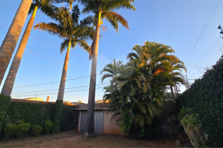 Casa à venda com 2 suítes em Jardim Eliana, Araraquara, SP