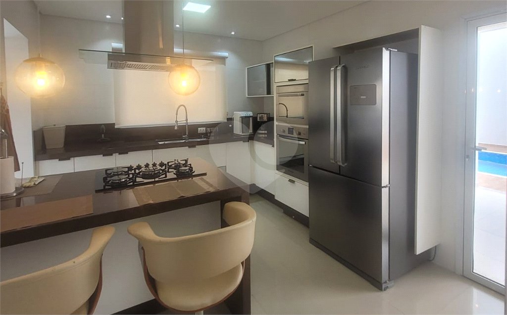 Casa à venda com 3 suítes no condomínio Residencial Villa do Bosque, Sorocaba - SP