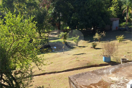 Casa em condomínio à venda com 4 quartos, sendo 2 suítes, no Centro, Bom Jesus dos Perdões, SP
