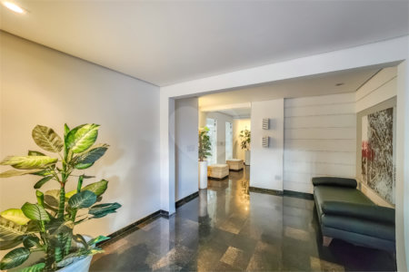 Apartamento à venda com 2 quartos, sendo 1 suíte,  em Itaim Bibi, São Paulo, SP