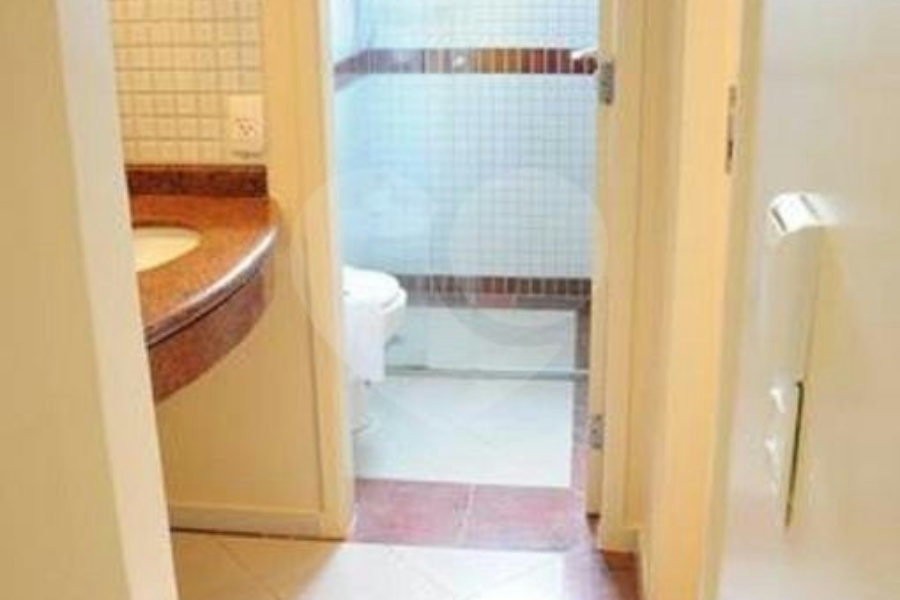 Flat à venda com 1 quarto em Santana, São Paulo, SP