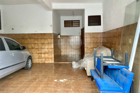 Sobrado à venda com 3 suítes em Campos Elíseos, Ribeirão Preto, SP