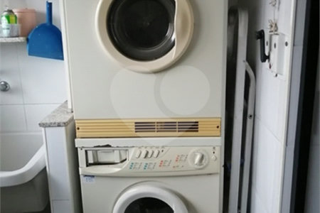 Apartamento à venda com 3 quartos, sendo 1 suíte, em Jardim Paulista, São Paulo, SP