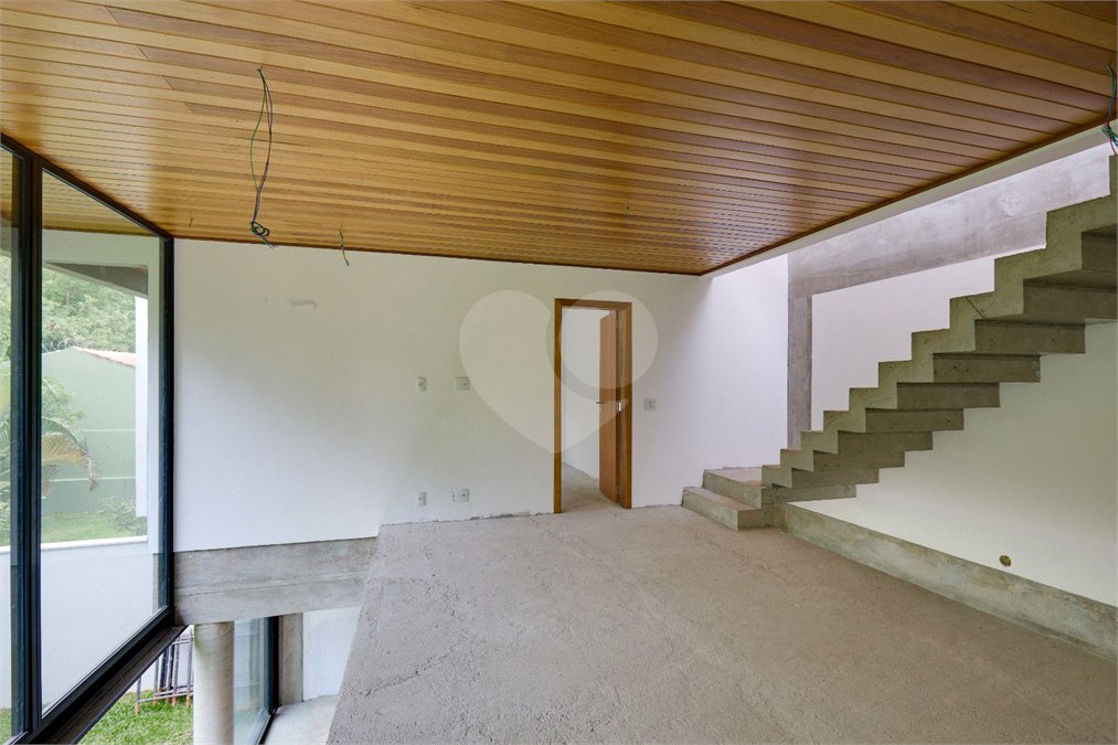 Casa à venda com 4 suítes no condomínio Rg 898 - Villa Boa Vista, São Paulo - SP