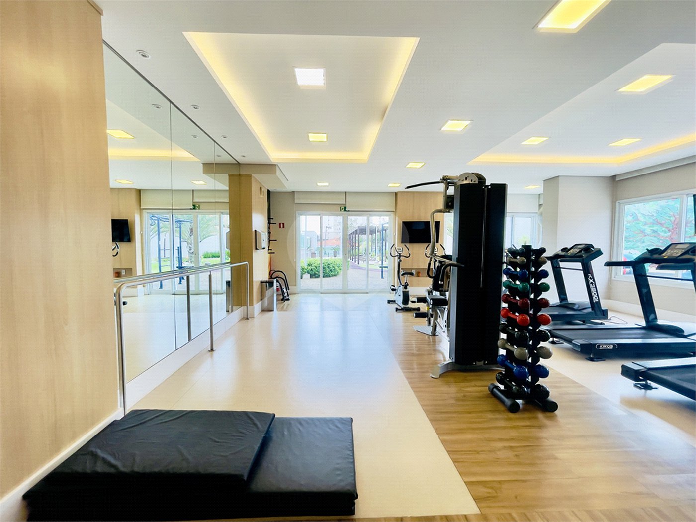 Apartamento à venda com 2 suítes em Vila Scarpelli, Santo André, SP