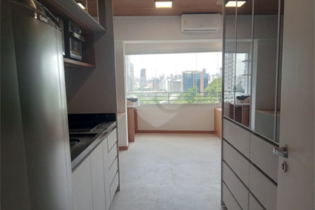 Apartamento à venda ou para alugar com 1 quarto em Butantã, São Paulo, SP