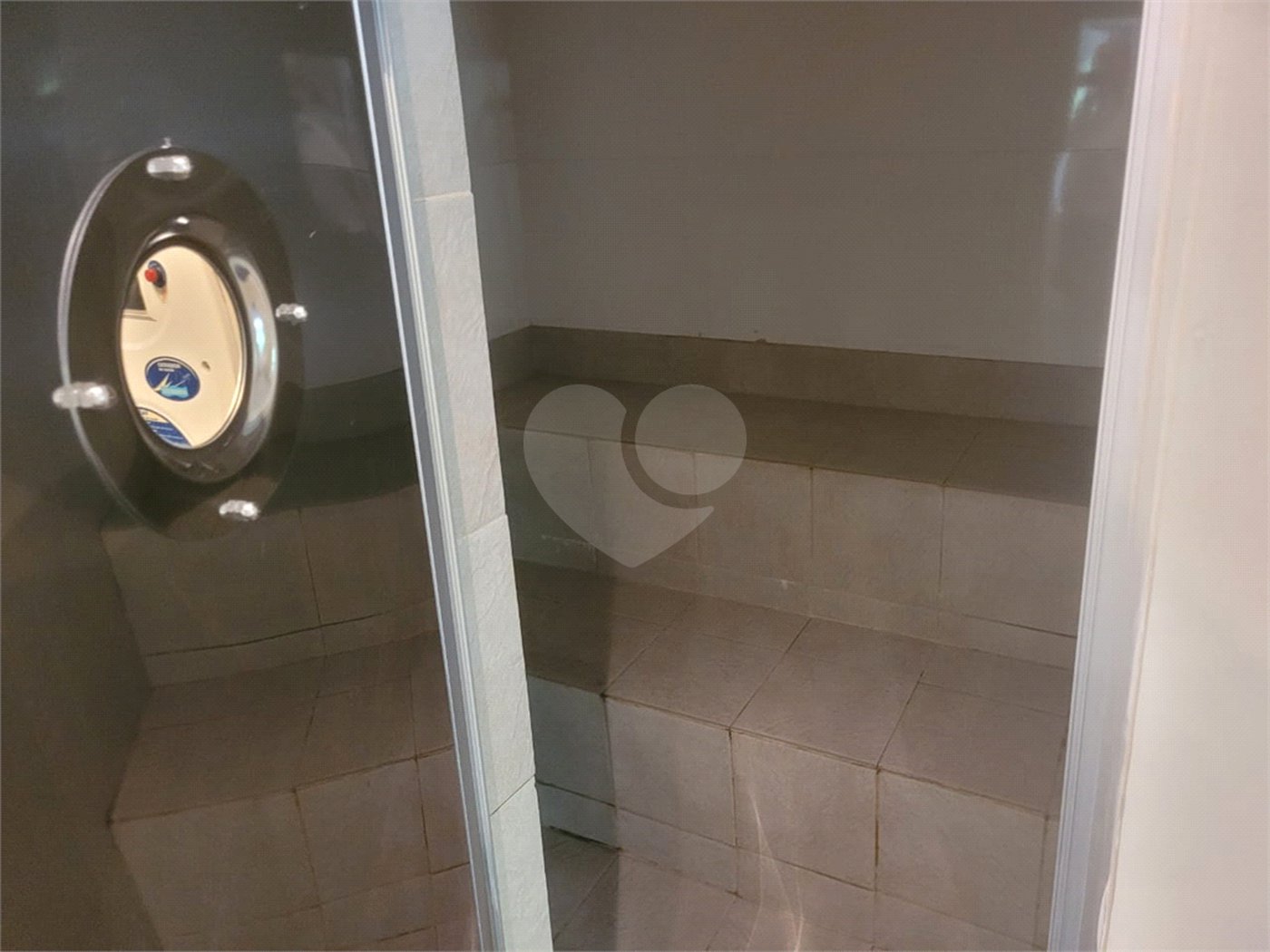 Apartamento à venda com 3 quartos, sendo 2 suítes, em Vila Uberabinha, São Paulo, SP