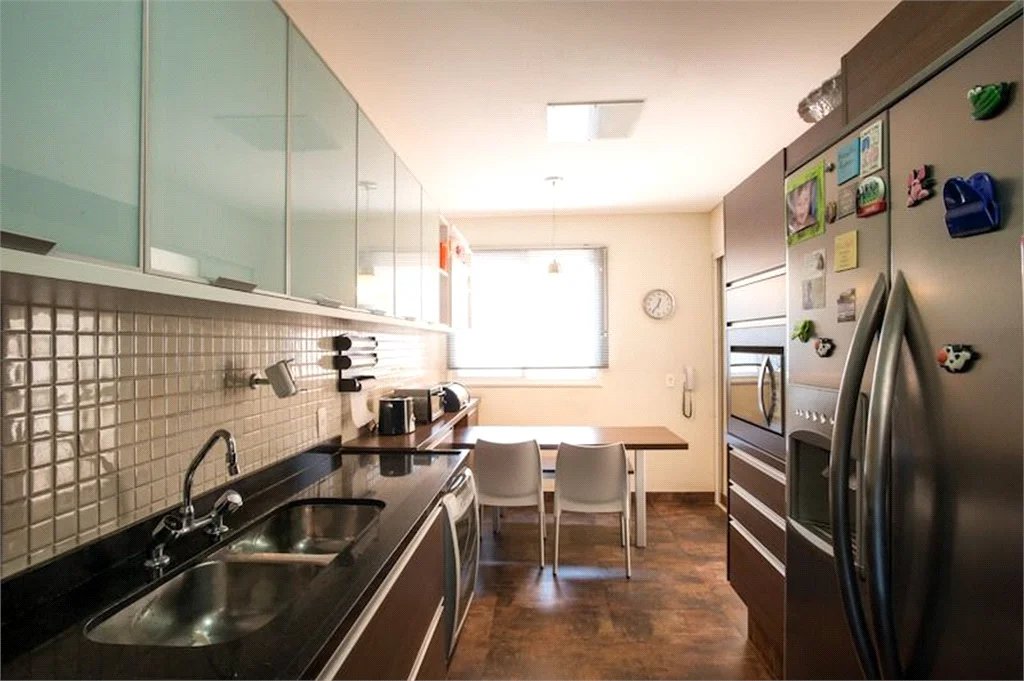 Apartamento à venda com 3 suítes em Vila Andrade, São Paulo, SP