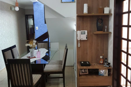 Sobrado à venda com 2 quartos, sendo 1 suíte,  em Chácara Jafet, Mogi das Cruzes, SP