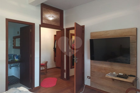 Sítio à venda com 13 quartos, sendo 4 suítes,  em Portão, Atibaia, SP
