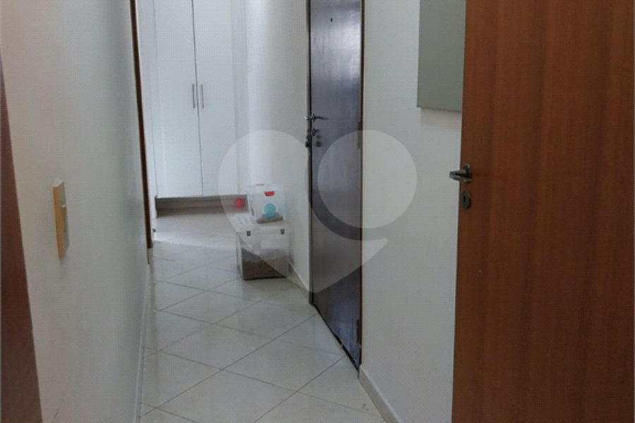 Apartamento à venda com 4 quartos, sendo 1 suíte, em Alto da Lapa, São Paulo, SP