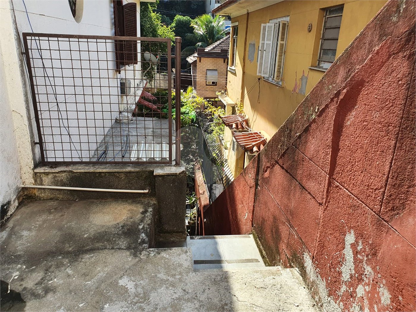Casa à venda com 5 quartos, sendo 2 suítes,  em Rio Comprido, Rio de Janeiro, RJ