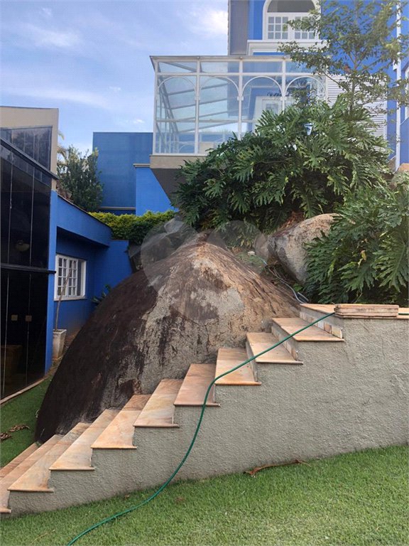 Casa à venda com 4 suítes no condomínio Osato, Atibaia - SP
