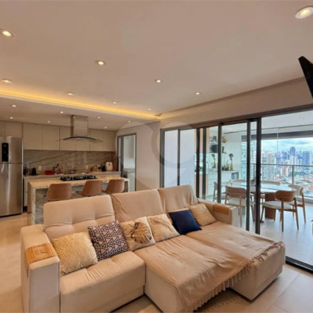 Apartamento à venda com 3 suítes em Santo Amaro, São Paulo, SP