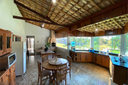 Sítio à venda com 2 suítes em Ouro Fino, Santa Isabel, SP