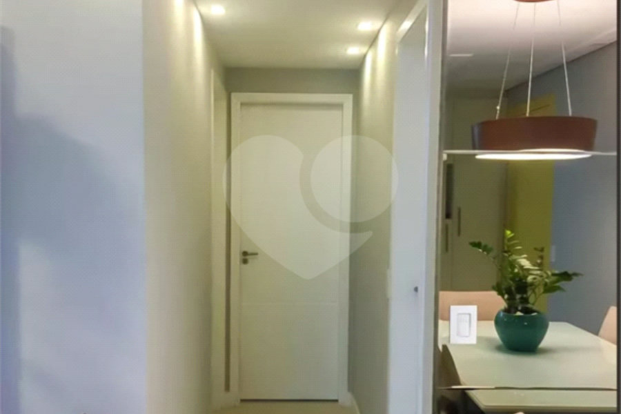 Apartamento à venda com 2 quartos, sendo 1 suíte,  em Vila Maria, São Paulo, SP