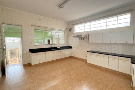 Casa à venda com 6 quartos no Centro, Mogi das Cruzes, SP