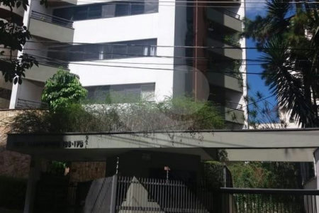 Apartamento à venda com 3 quartos, sendo 1 suíte,  em Vila Morumbi, São Paulo, SP
