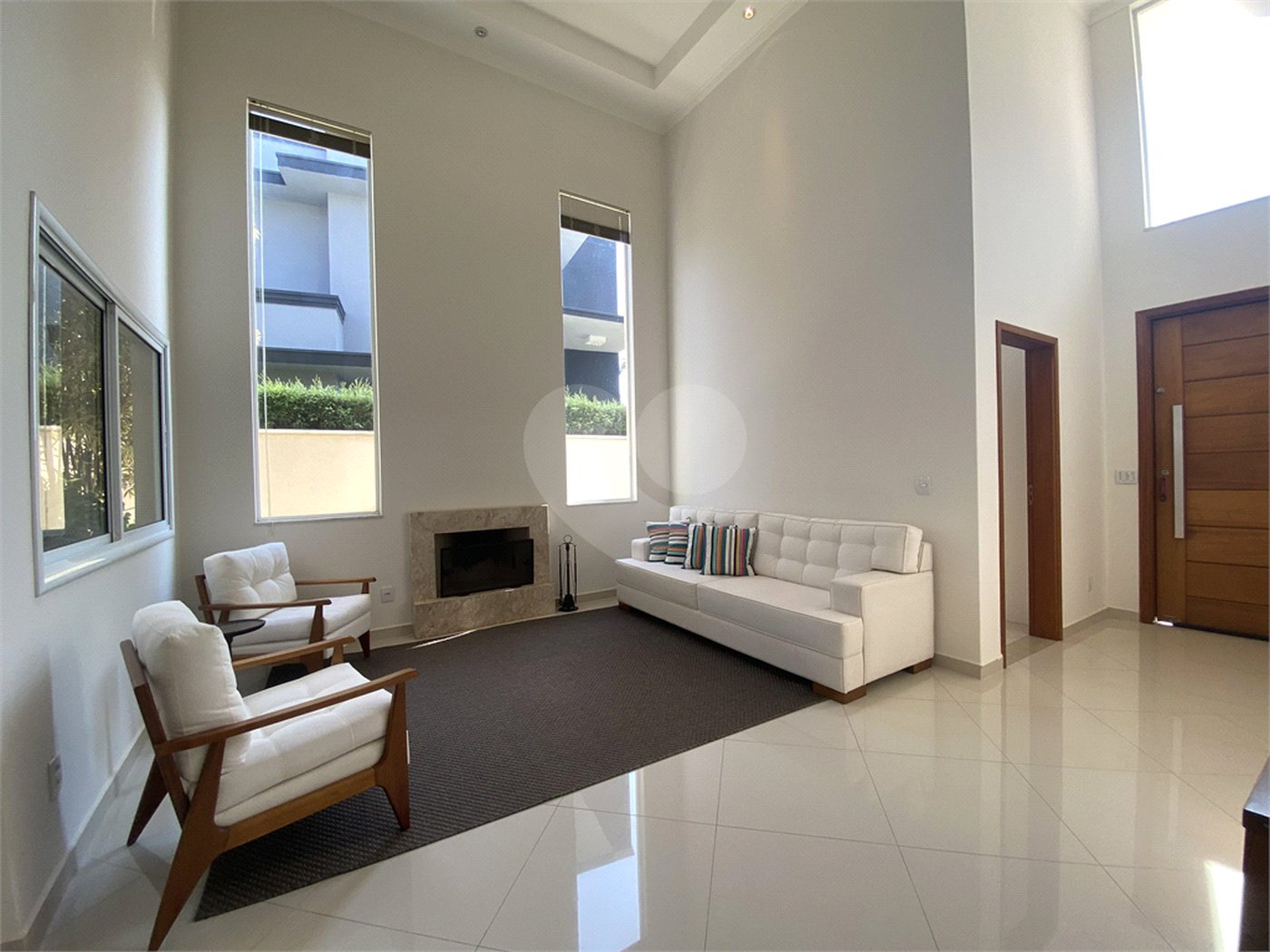 Casa à venda com 3 suítes no condomínio Palmeiras Imperiais, Salto - SP