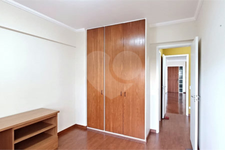 Apartamento à venda com 3 quartos, sendo 1 suíte,  em Lar São Paulo, São Paulo, SP