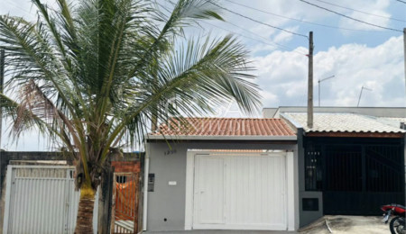 Casa à venda com 1 suíte em Parque São Bento, Sorocaba, SP