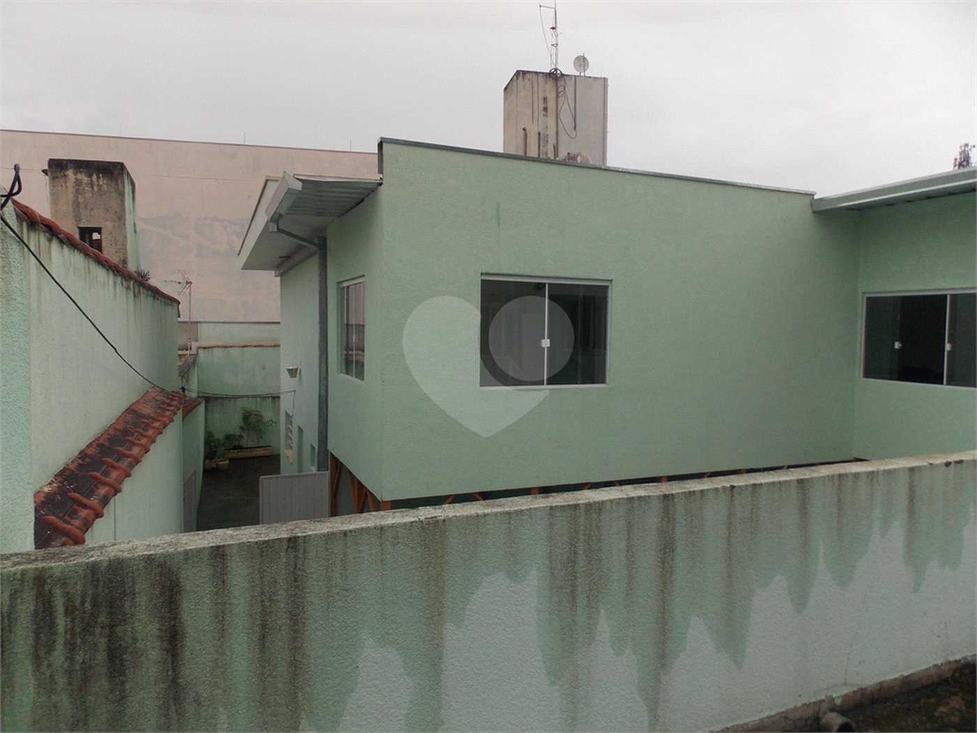 Casa à venda ou para alugar com 15 quartos, sendo 5 suítes,  no Centro, Atibaia, SP