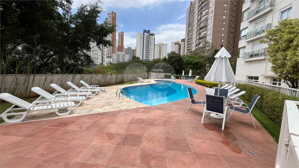Apartamento à venda com 4 quartos, sendo 3 suítes, em Vila Andrade, São Paulo, SP