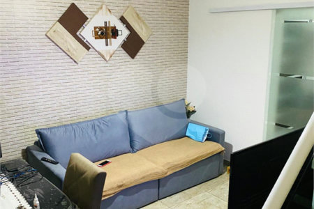 Casa à venda com 2 quartos no condomínio Villaggio Victoria, São Paulo - SP