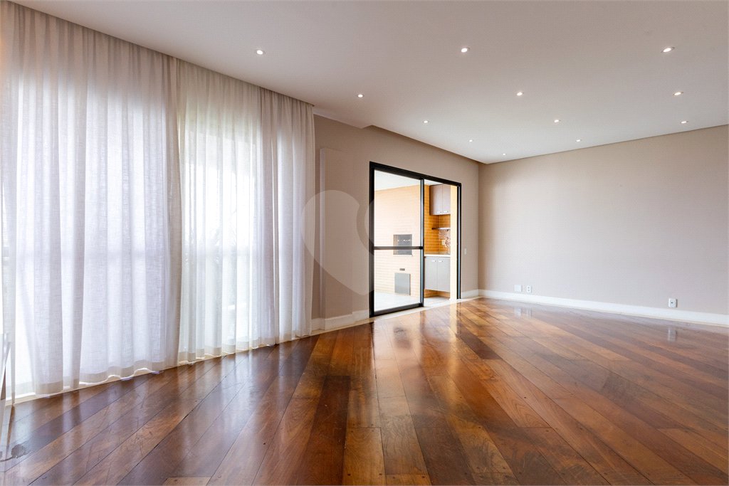 Apartamento à venda com 4 quartos, sendo 3 suítes, em Vila Suzana, São Paulo, SP