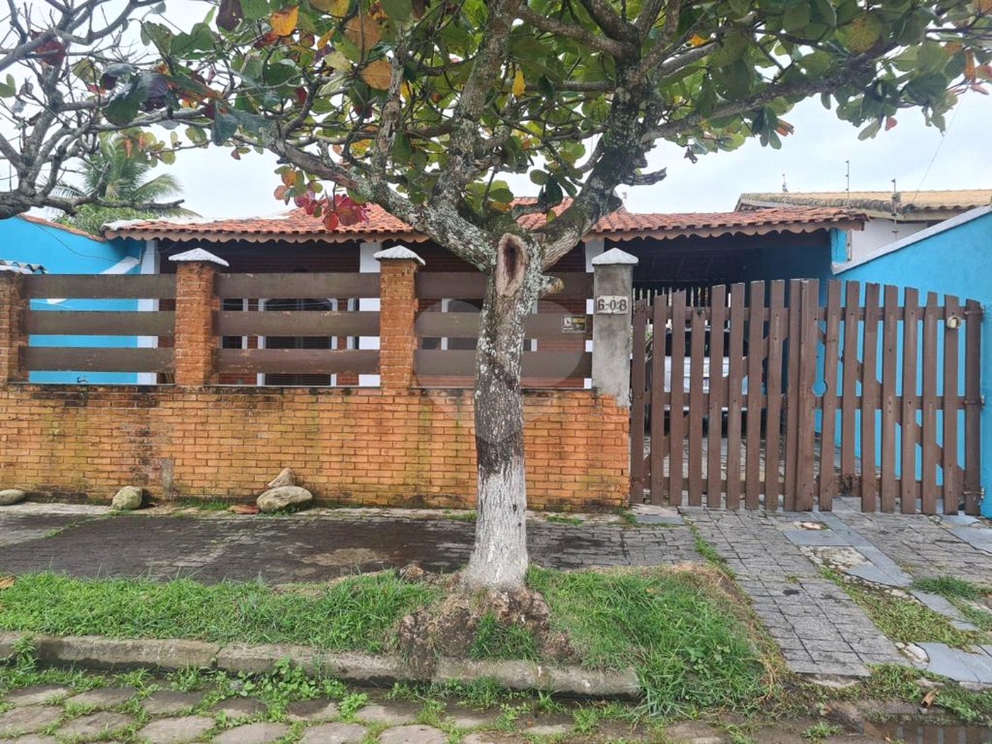 Casa à venda com 2 quartos, sendo 1 suíte,  em Gaivota, Itanhaém, SP