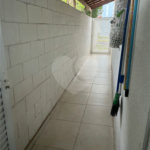 Casa à venda com 3 quartos, sendo 1 suíte, no condomínio New Village, Cotia - SP